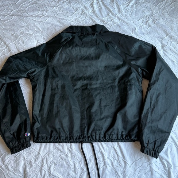 Champion Black Button Tie Waist WindBreaker Jacket - Picture 6 of 6
